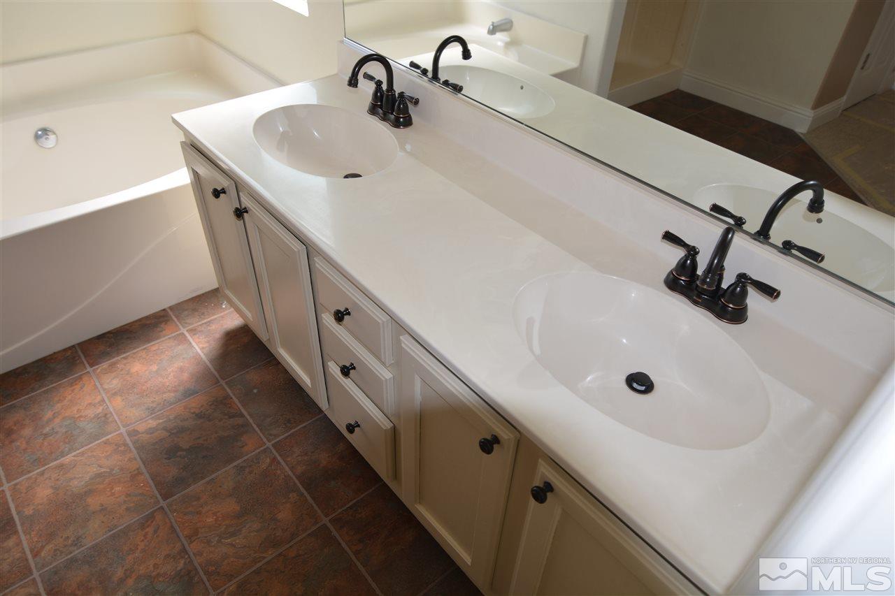 21100 Rainier Drive Reno, NV 89508 - Photo 24 of 28 Photo 24