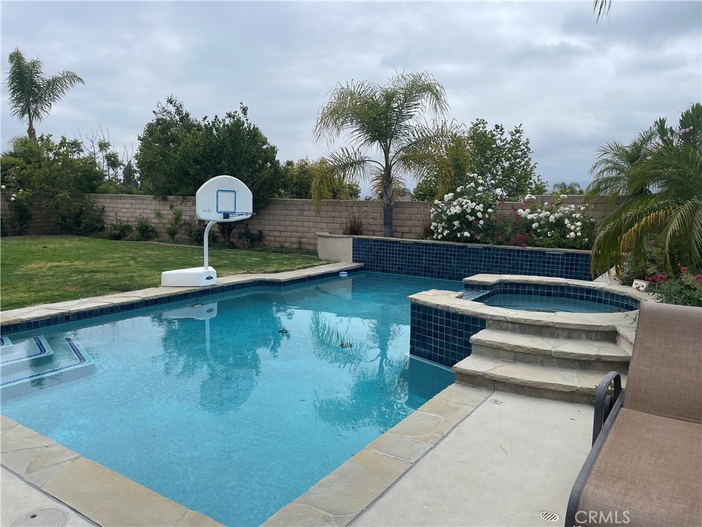 3475 High Point Place Simi Valley, CA 93065 - Photo 1 of 27