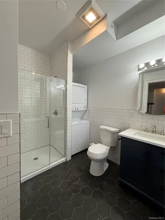 $1,850 | 194 Lander Street, Unit 1, Newburgh, NY 12550
