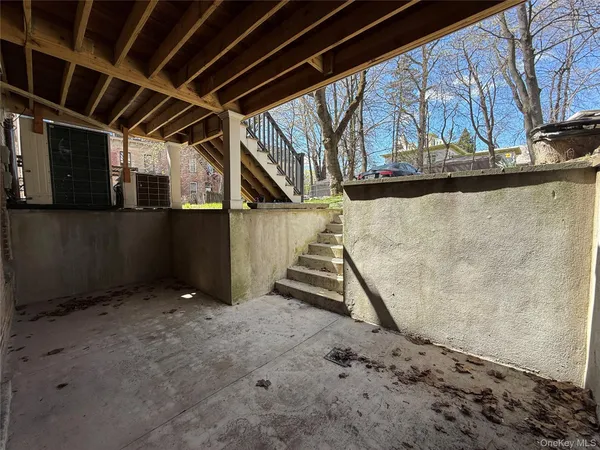 $1,850 | 194 Lander Street, Unit 1, Newburgh, NY 12550