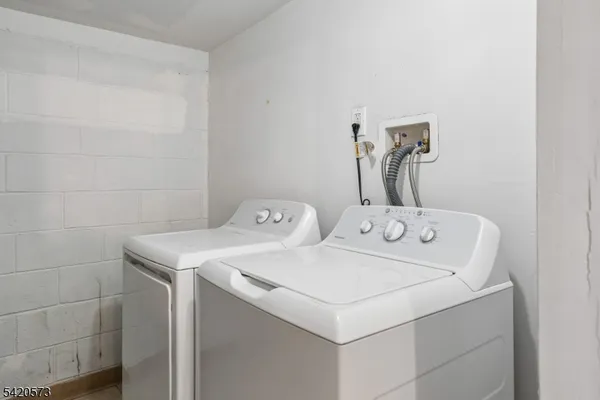 $3,800 | 54 Ashwood Avenue, Summit, NJ 07901