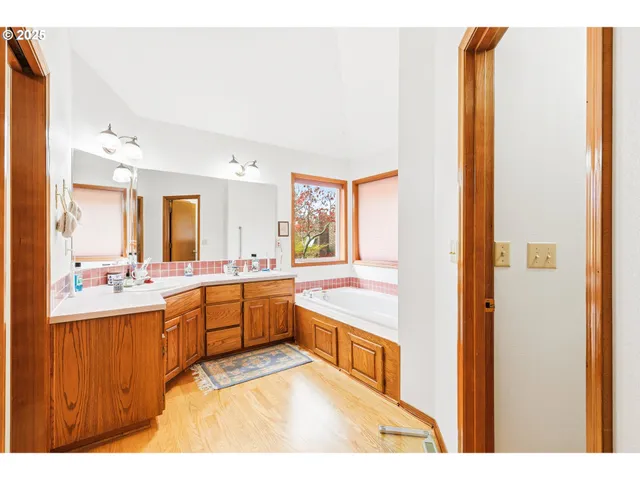 $695,000 | 16395 Southwest Sumac Street, Beaverton, OR 97007