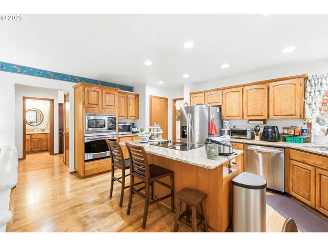 $695,000 | 16395 Southwest Sumac Street, Beaverton, OR 97007