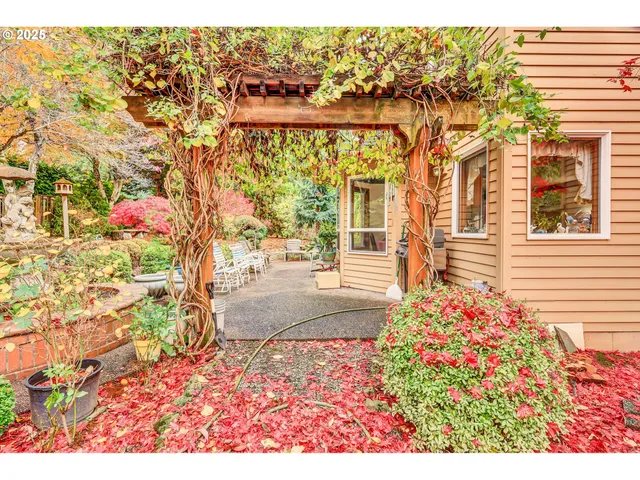 $695,000 | 16395 Southwest Sumac Street, Beaverton, OR 97007