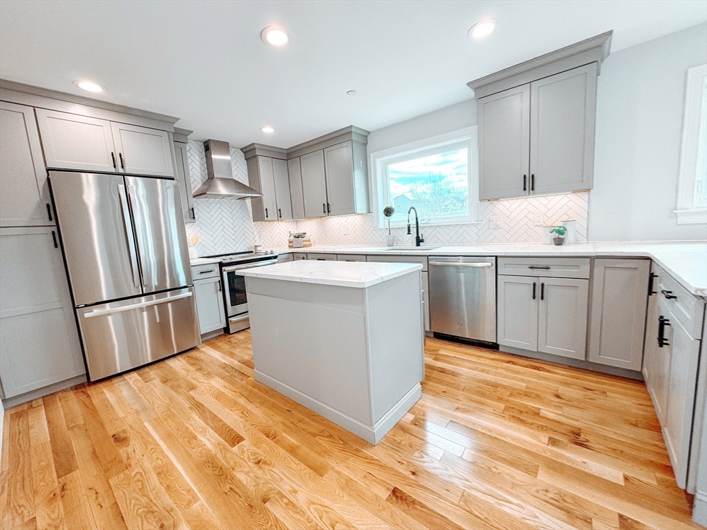 2 Woodlands Road Salem, MA 01970 - Photo 13 of 42 Gallery Image 13