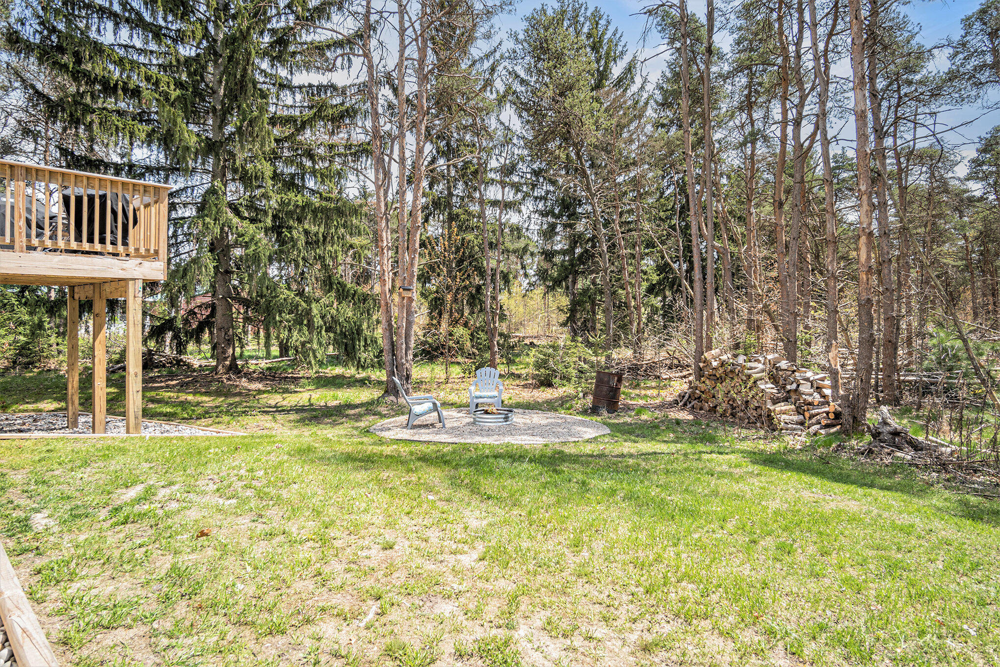 2561 East Riley-Thompson Road Muskegon, MI 49445 - Photo 5 of 27 025_dsc02499