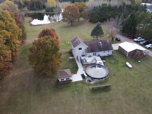 $524,000 | N5664 Sondalle Lane, Princeton, WI 54968