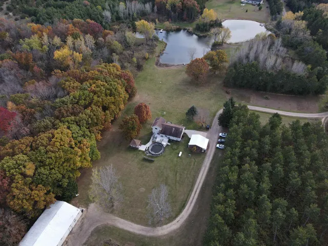 $524,000 | N5664 Sondalle Lane, Princeton, WI 54968