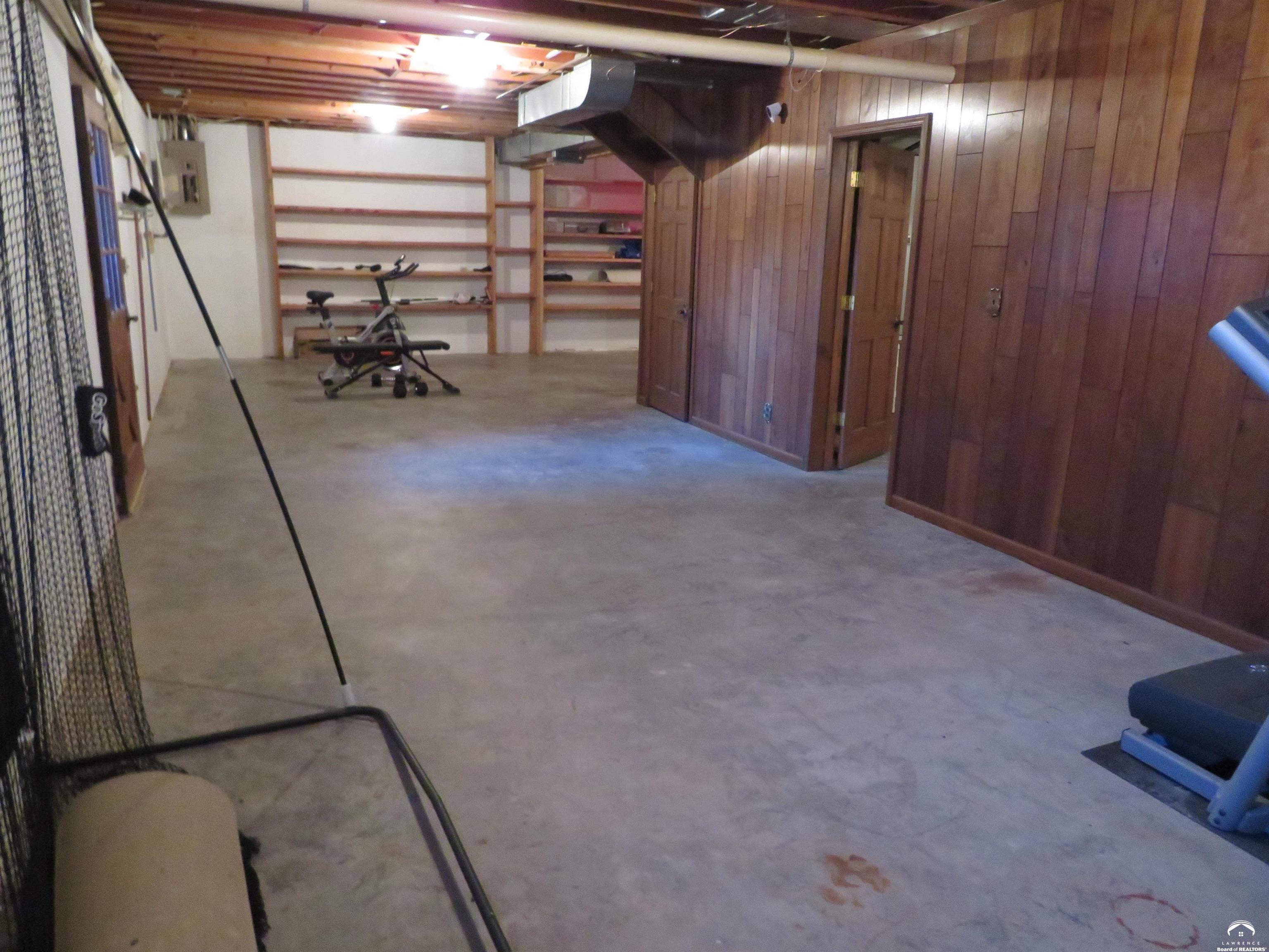 7607 Ferguson Road Ozawkie, KS 66070 - Photo 51 of 98 Gallery Image 51