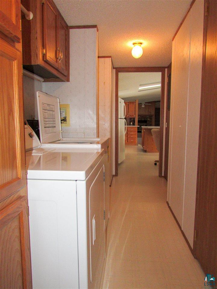 7561 Industrial Road Saginaw, MN 55779 - Photo 11 of 24 Main floor laundry