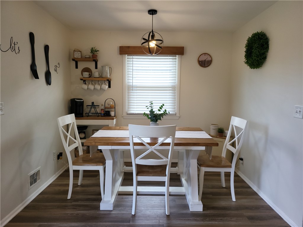 34 Gladmar Drive Irondequoit, NY 14622 - Photo 8 of 43