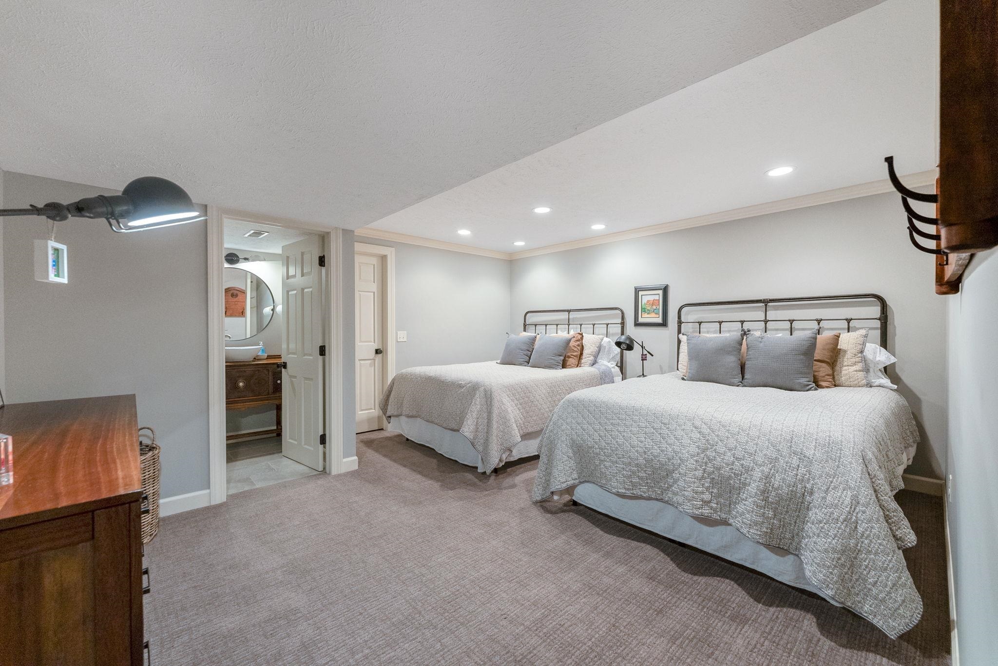 55105 Colonial Ridge Drive Bristol, IN 46507 - Photo 21 of 36 Gallery Image 21