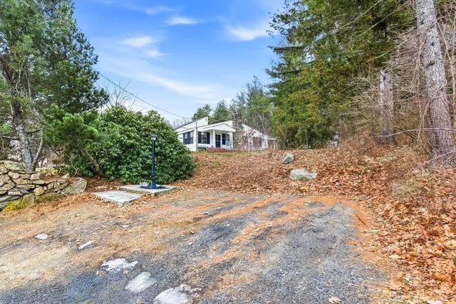 $1,999,000 | 363 Eliot Street, Ashland, MA 01721