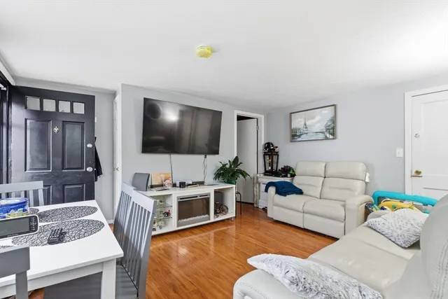 $1,999,000 | 363 Eliot Street, Ashland, MA 01721