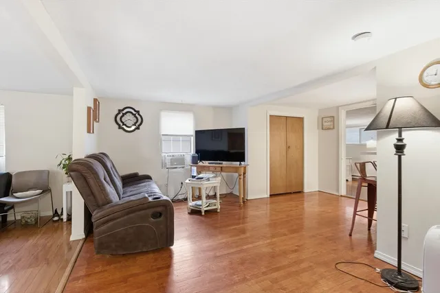 $1,999,000 | 363 Eliot Street, Ashland, MA 01721