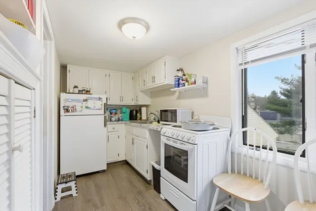 $1,999,000 | 363 Eliot Street, Ashland, MA 01721