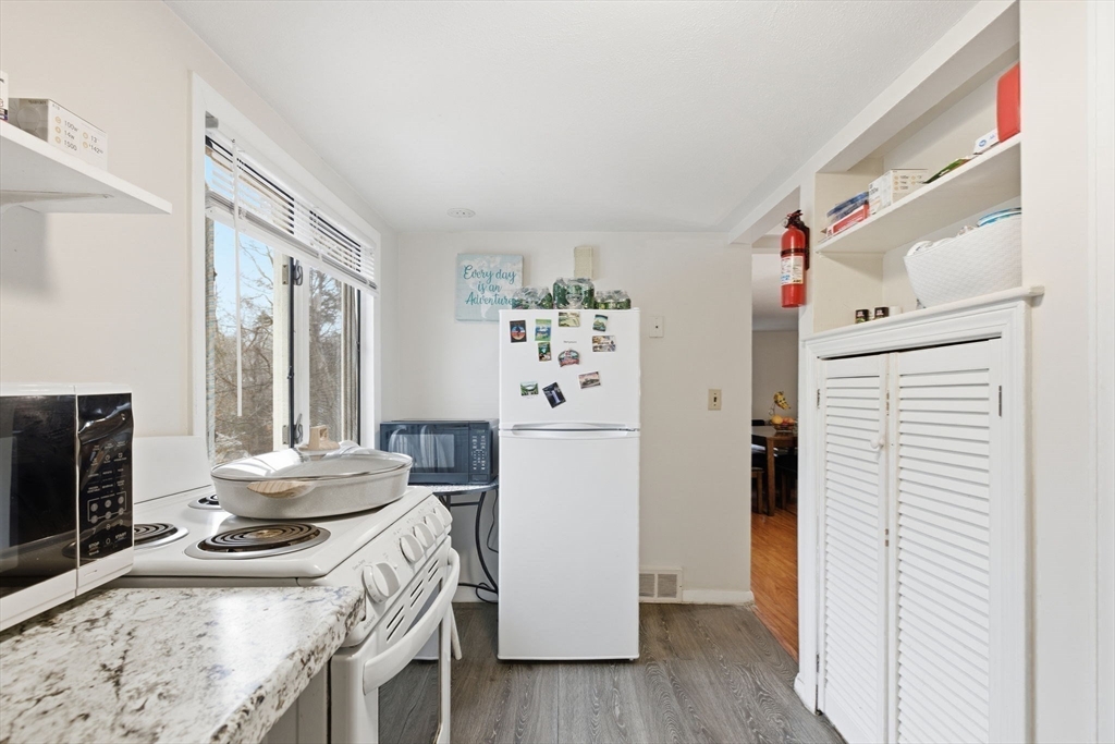 363 Eliot Street Ashland, MA 01721 - Photo 29 of 42