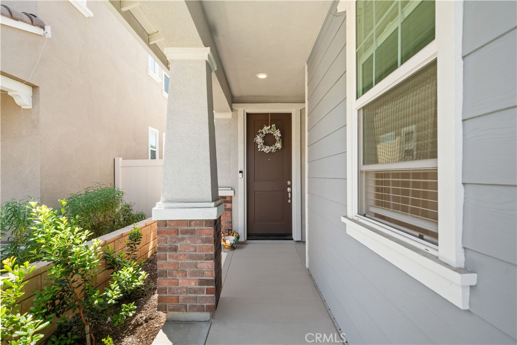2860 Sapphire Road La Verne, CA 91750 - Photo 4 of 37