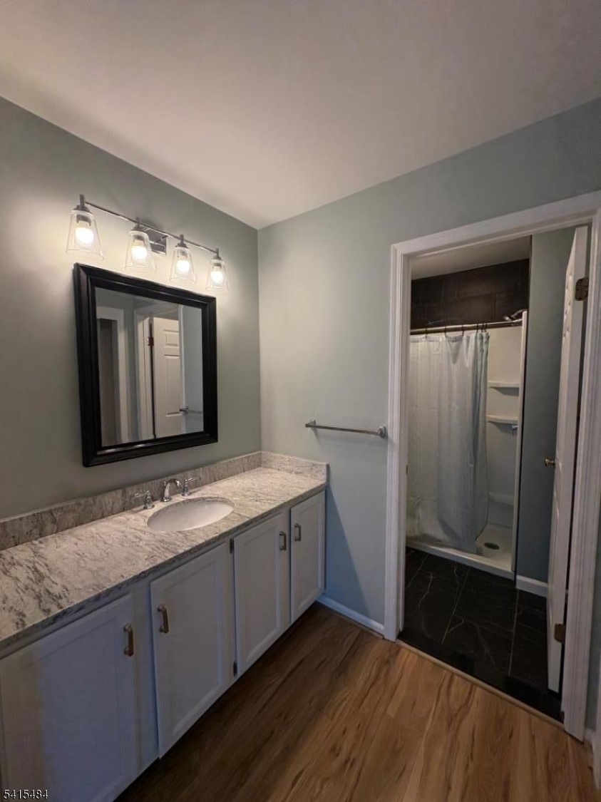 26 Cambridge Road Bedminster, NJ 07921 - Photo 7 of 10