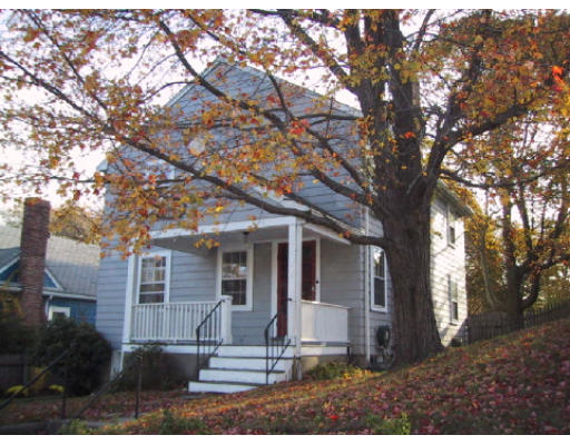 85 Marlborough Road Waltham, MA 02452 - Photo 2 of 12 Gallery Image 2