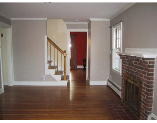 85 Marlborough Road Waltham, MA 02452 - Photo 4 of 12 Gallery Image 4