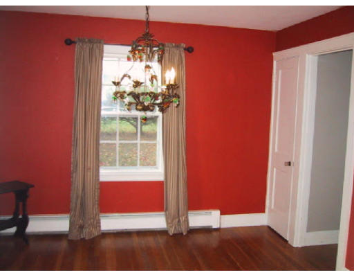 85 Marlborough Road Waltham, MA 02452 - Photo 5 of 12 Gallery Image 5
