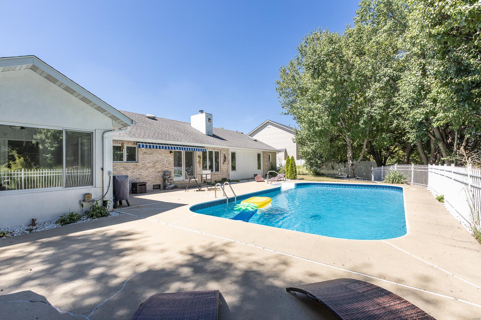 130 Fairwood Hills Road O'Fallon, IL 62269 - Photo 2 of 52