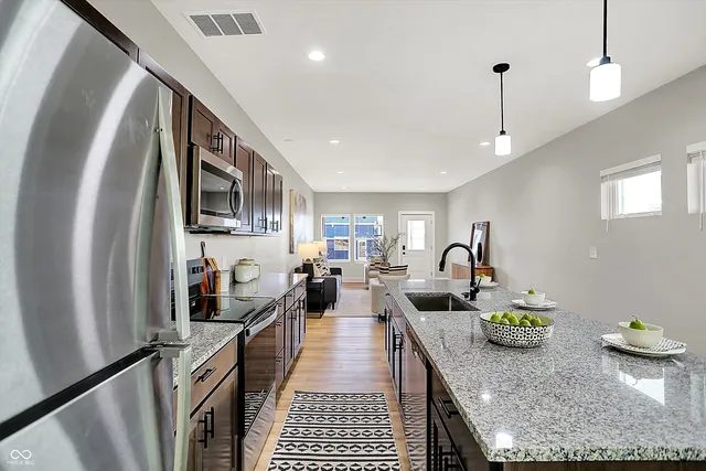 $329,900 | 1624 Prospect Street, Indianapolis, IN 46203