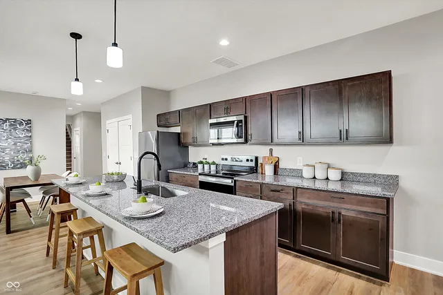 $329,900 | 1624 Prospect Street, Indianapolis, IN 46203