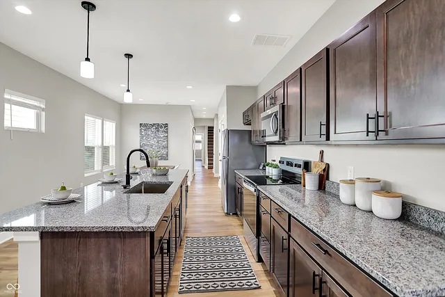 $329,900 | 1624 Prospect Street, Indianapolis, IN 46203