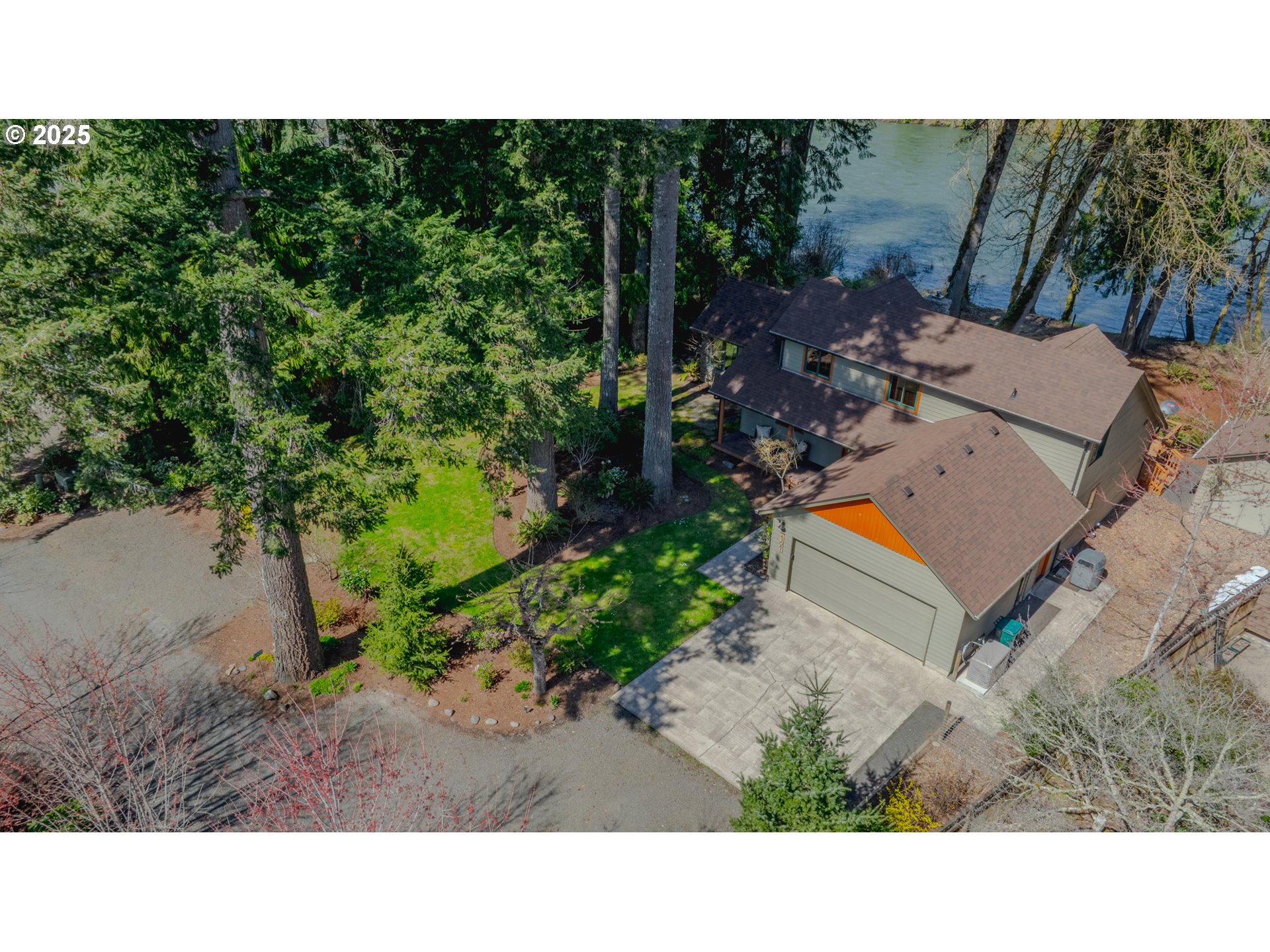 43081 Deerhorn Road Springfield, OR 97478 - Photo 2 of 45