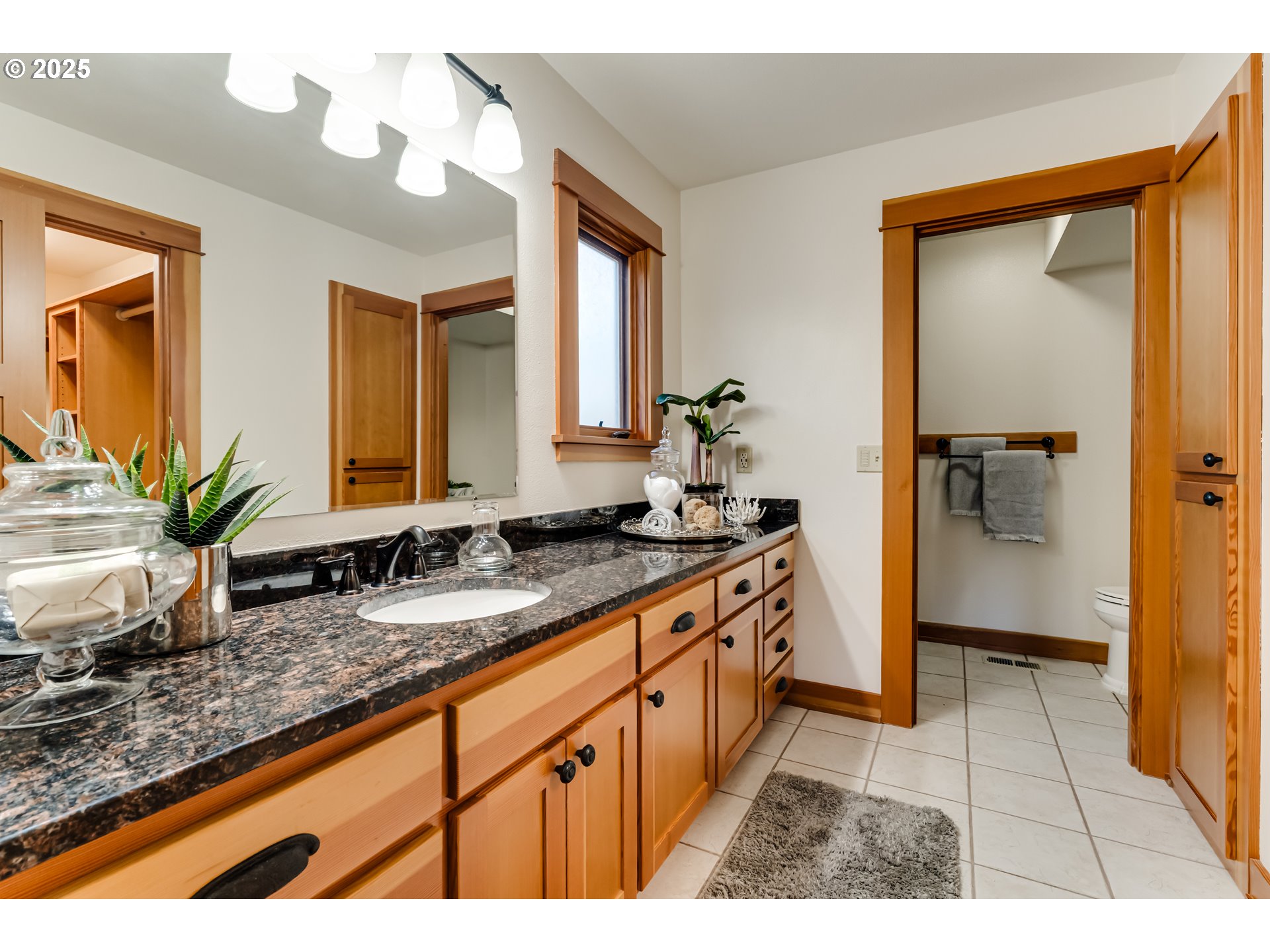 43081 Deerhorn Road Springfield, OR 97478 - Photo 29 of 45