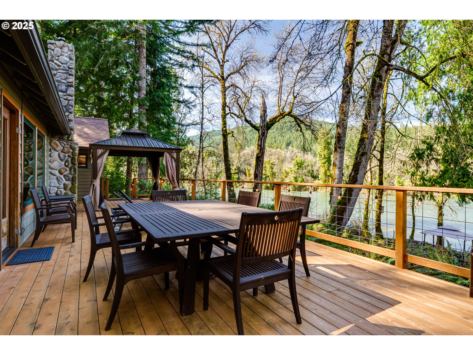 43081 Deerhorn Road Springfield, OR 97478 - Photo 37 of 45