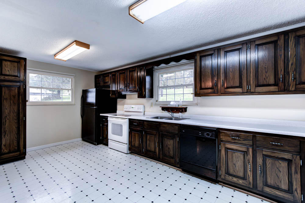 1427 Roberson Spring Road Loudon, TN 37774 - Photo 9 of 27 + Perceptions (9).jpg
