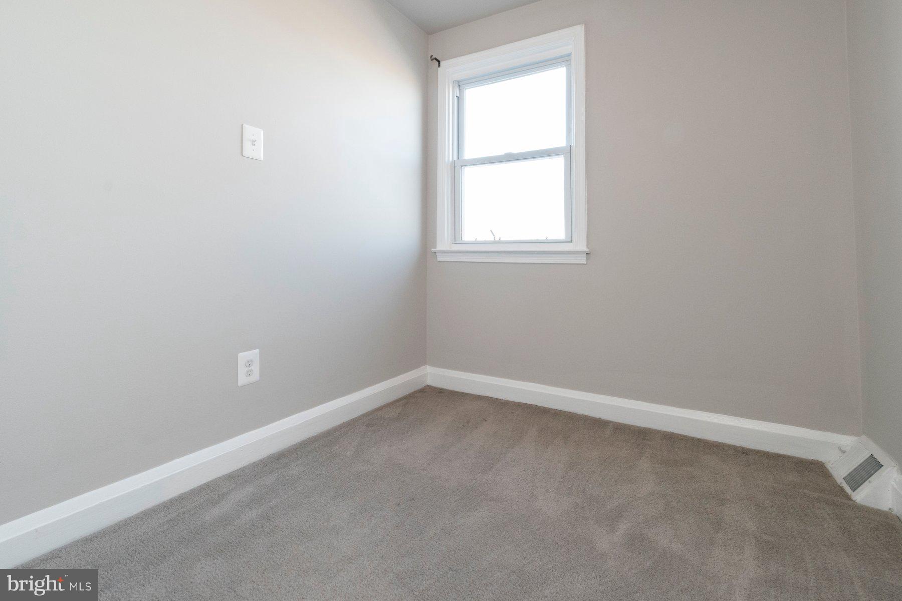 409 Oakwood Road Dundalk, MD 21222 - Photo 21 of 29 Freshly Painted
