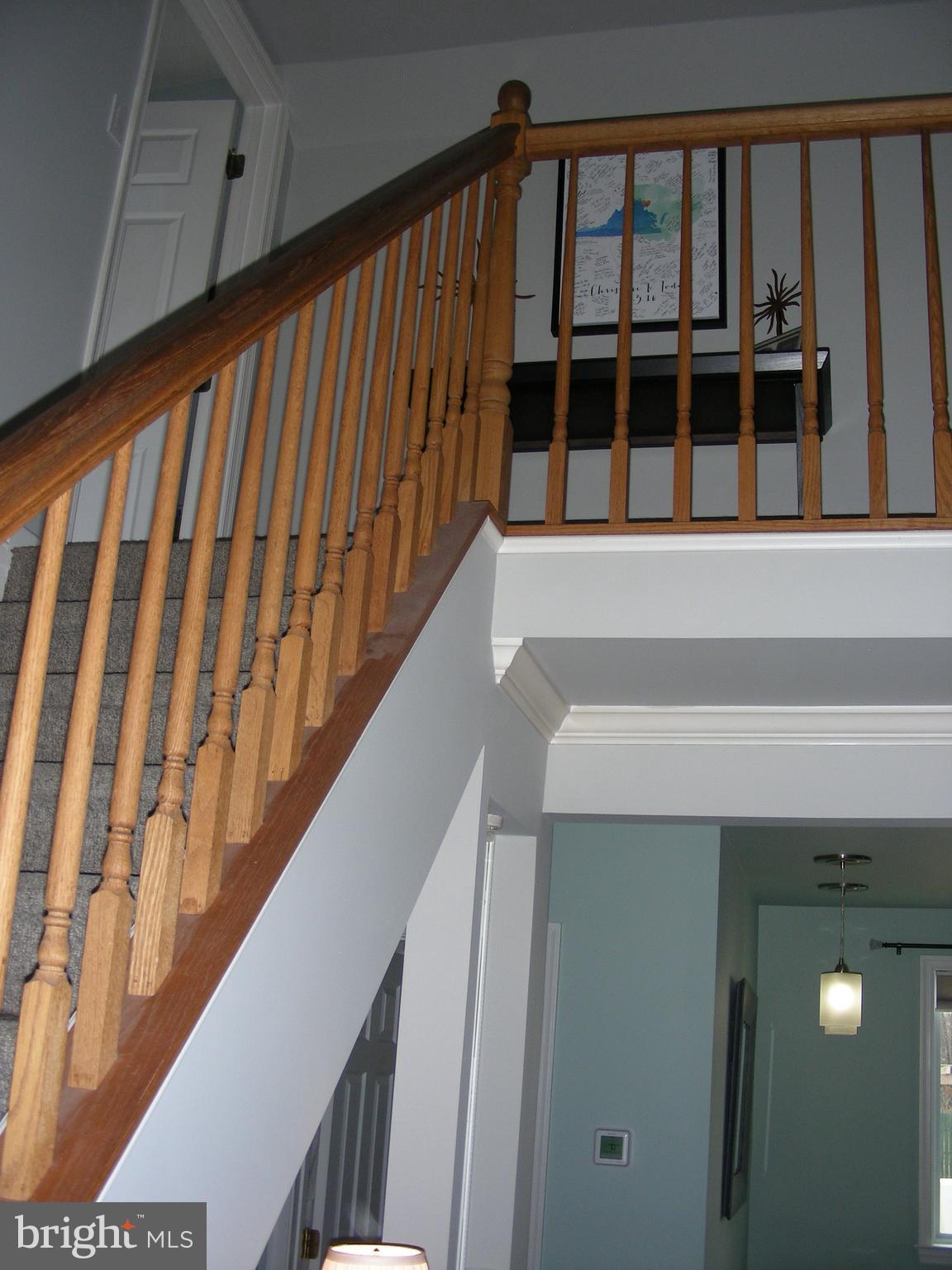 14620 Featherstone Road Woodbridge, VA 22191 - Photo 14 of 30 A view of the upper level