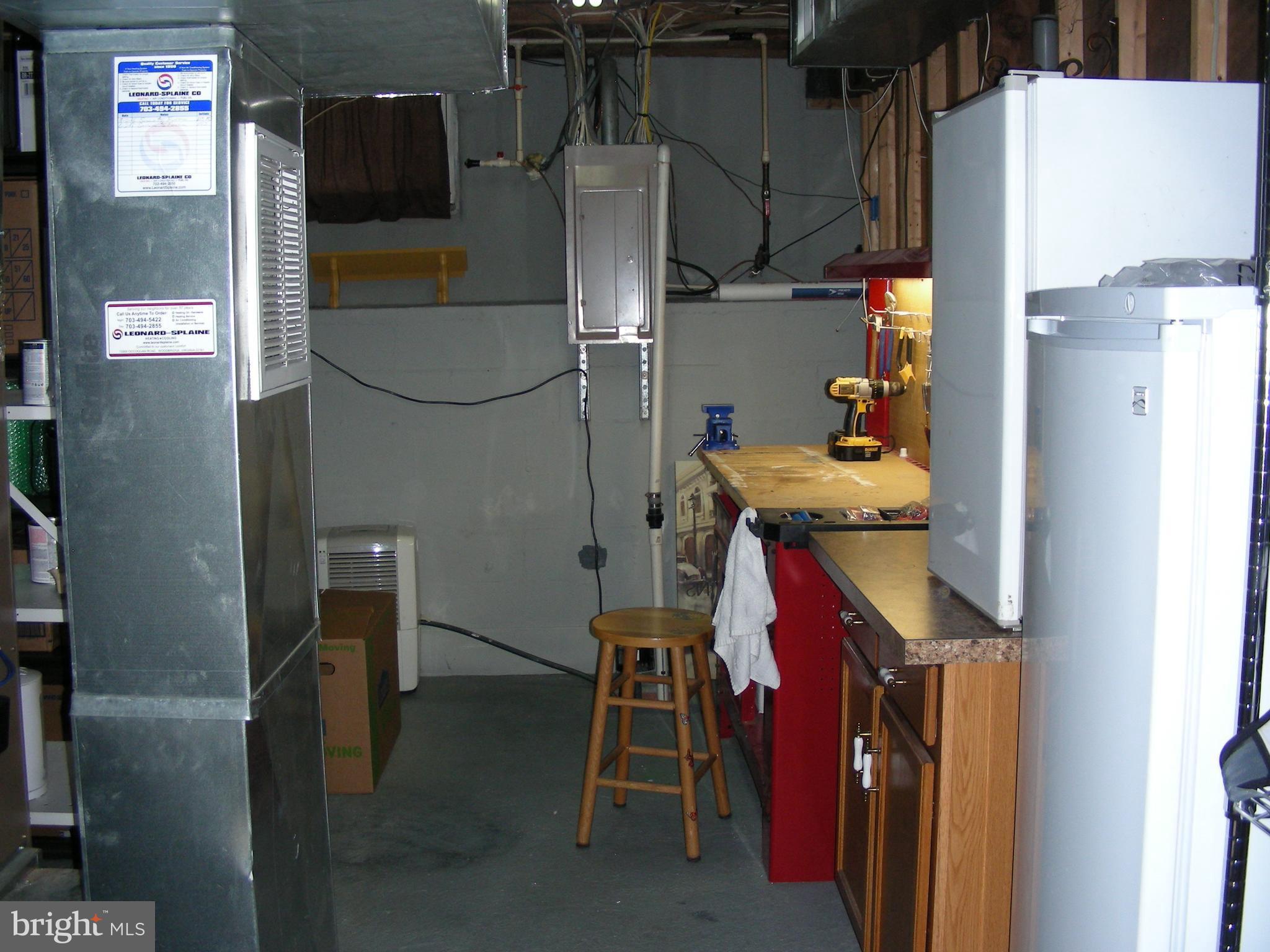 14620 Featherstone Road Woodbridge, VA 22191 - Photo 22 of 30 Imagine! A workshop indoors and one in the shed!