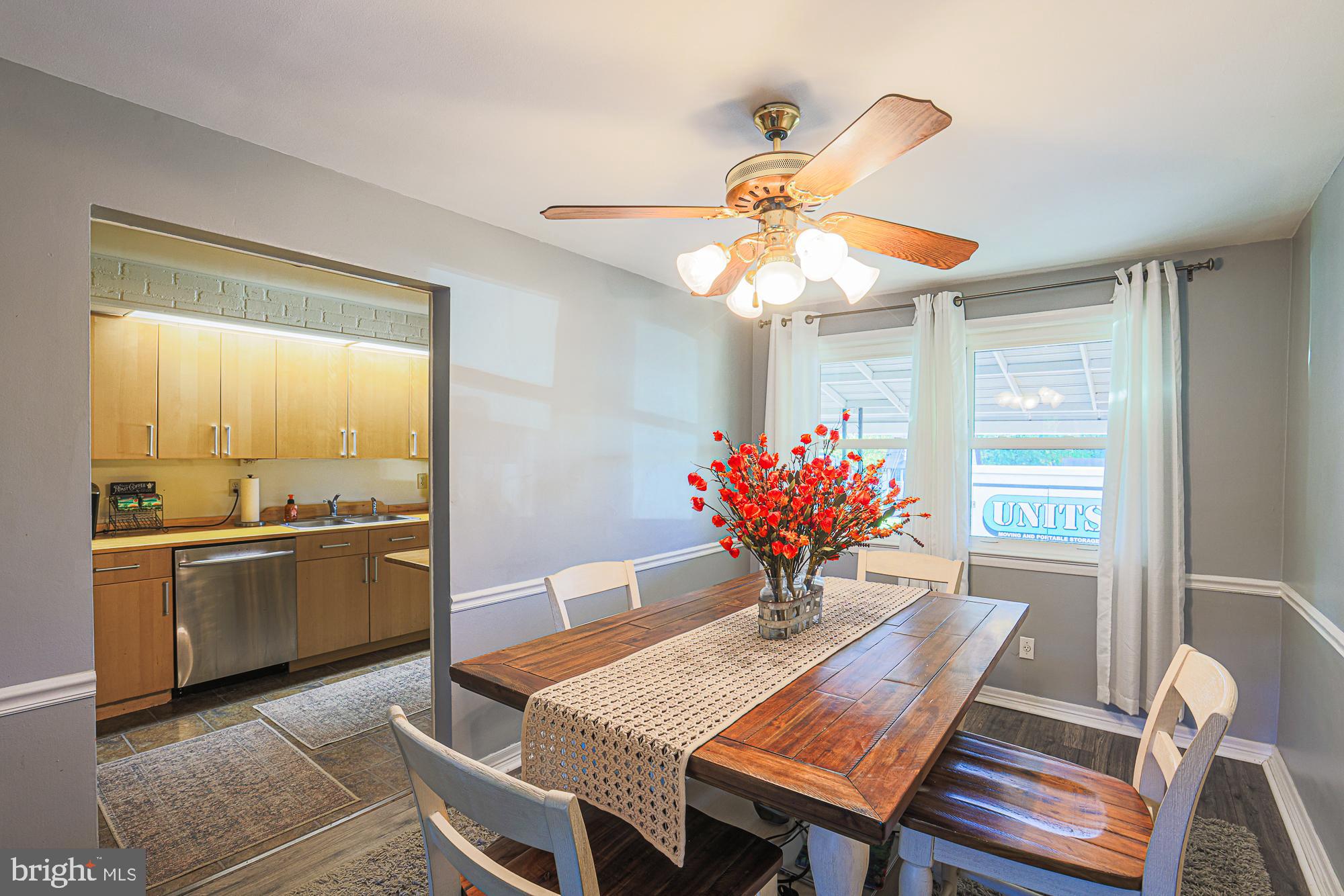 8739 Cimarron Circle Baltimore, MD 21234 - Photo 12 of 46 Dining Room