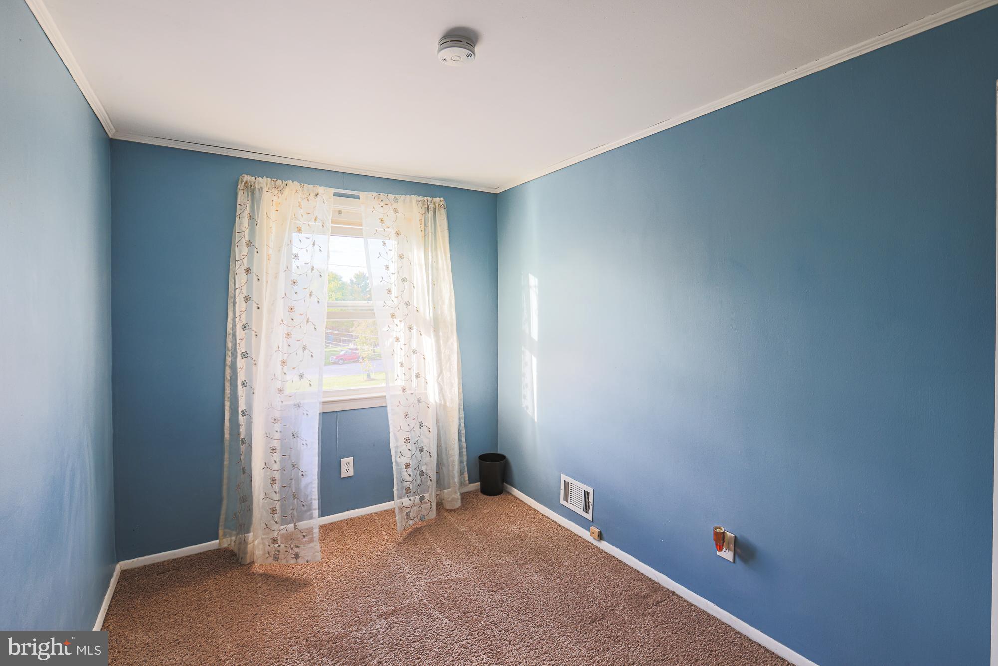 8739 Cimarron Circle Baltimore, MD 21234 - Photo 28 of 46 Bedroom 3