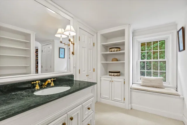 $2,295,000 | 655 North Street, Harrison, NY 10580