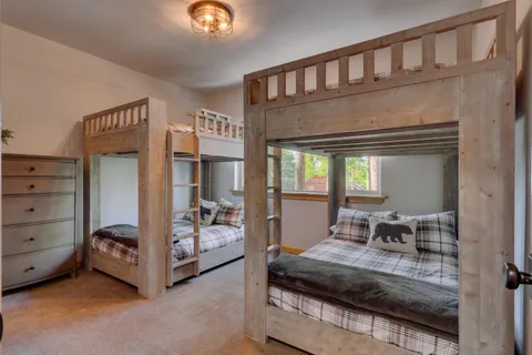 $1,385,000 | 14313 Hansel Avenue, Truckee, CA 96161