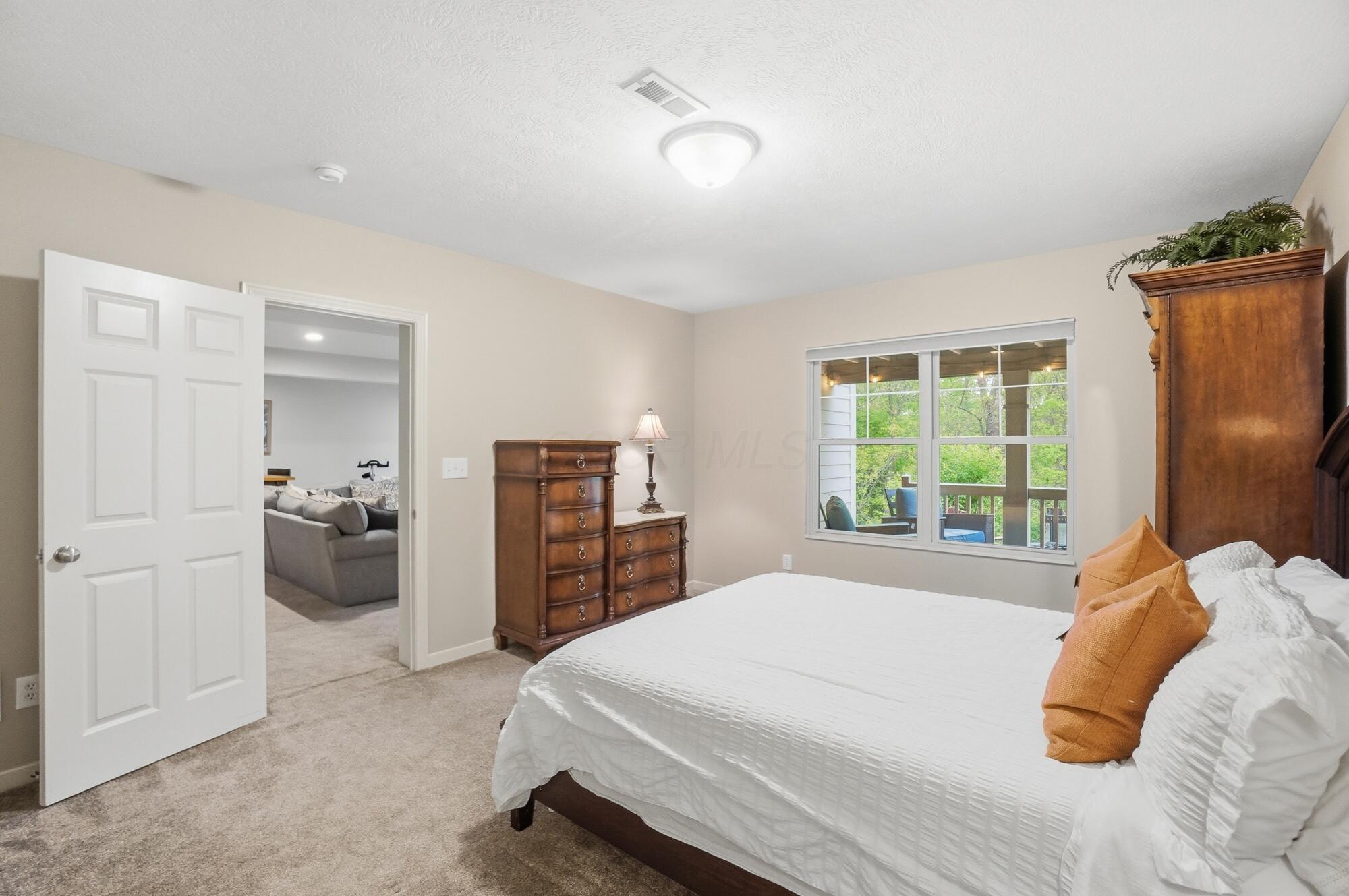 1167 Cross Creeks Ridge Pickerington, OH 43147 - Photo 64 of 91 2nd Primary Suite