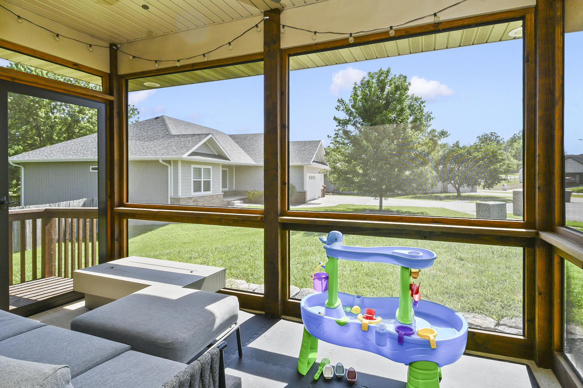 3193 West Grandview Street Springfield, MO 65803 - Photo 46 of 52 43