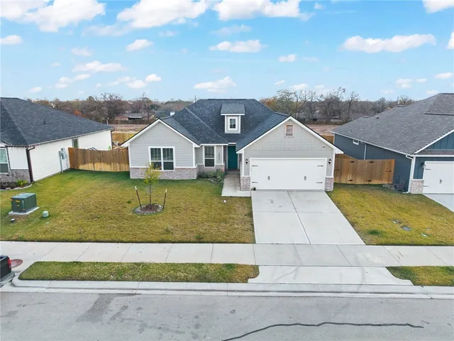 $279,000 | 2502 Lightfoot Lane, Bryan, TX 77803