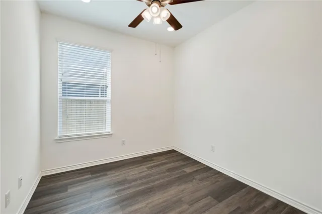 $279,000 | 2502 Lightfoot Lane, Bryan, TX 77803