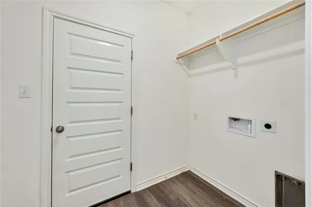 $279,000 | 2502 Lightfoot Lane, Bryan, TX 77803