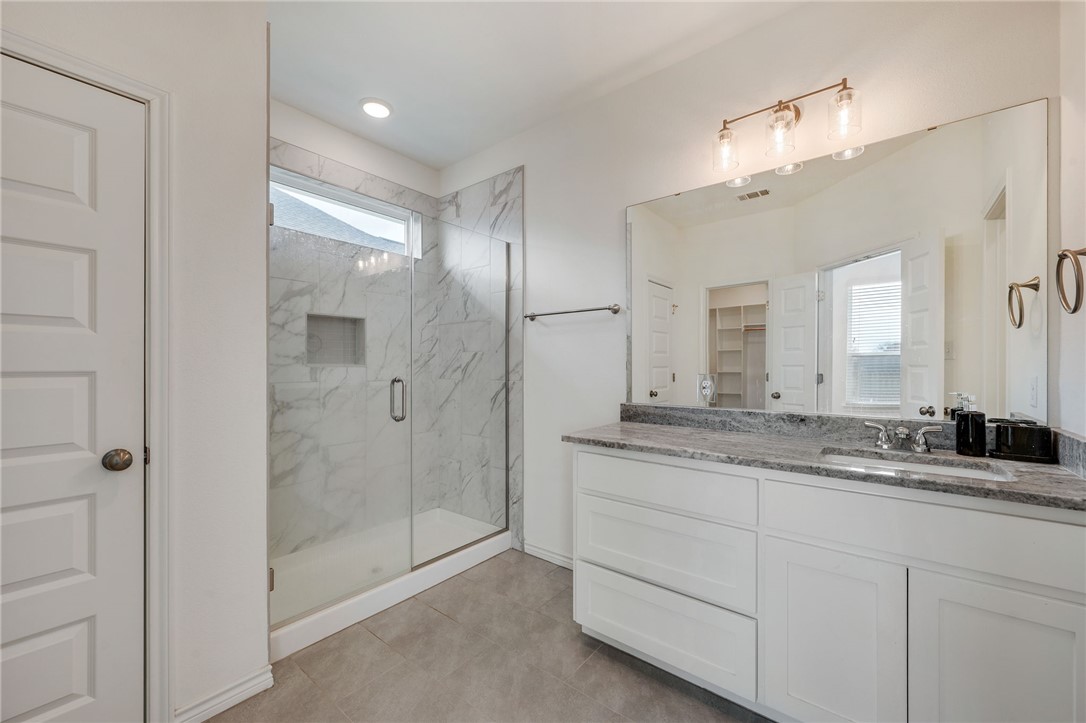 2502 Lightfoot Lane Bryan, TX 77803 - Photo 19 of 23