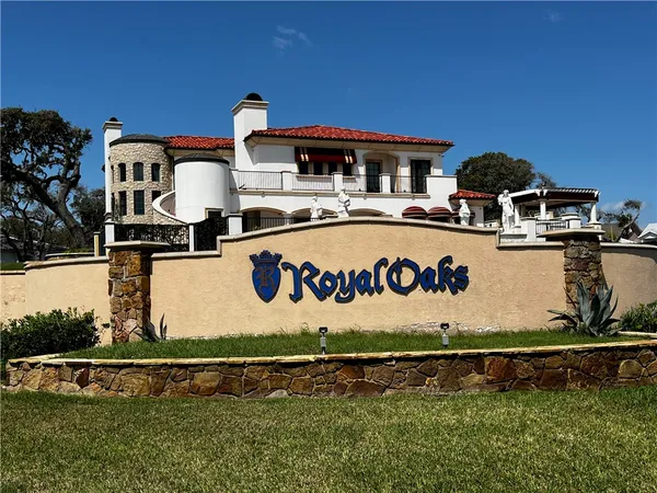 $82,425 | 2502 Royal Oaks, Fulton, TX 78358