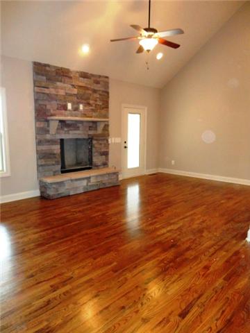 1024 Via Francesco Way, Unit 147 Spring Hill, TN 37174 - Photo 7 of 20 Gallery Image 7
