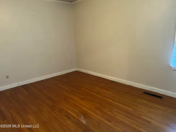 $200,000 | 1424 East Northside Drive, Jackson, MS 39211